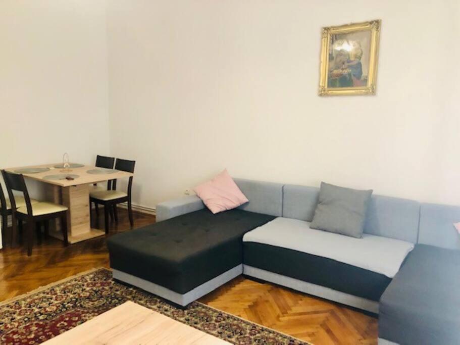 Joy City Stay Colonel Enescu 3 Timisoara Ngoại thất bức ảnh