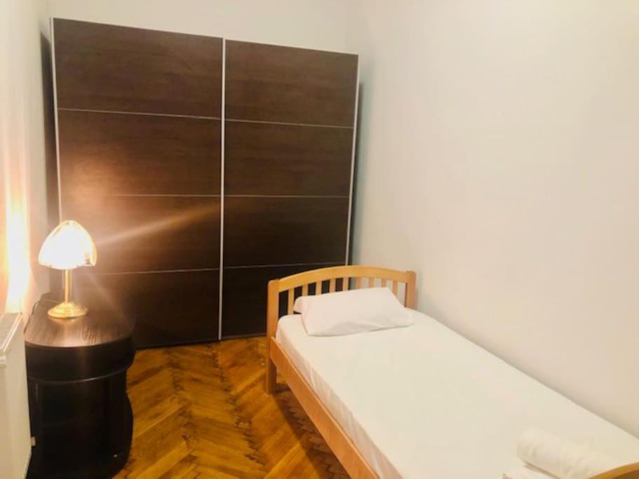 Joy City Stay Colonel Enescu 3 Timisoara Ngoại thất bức ảnh